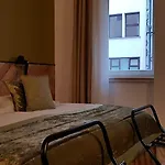 Ξενοδοχείο Urban Boutique Center 4*