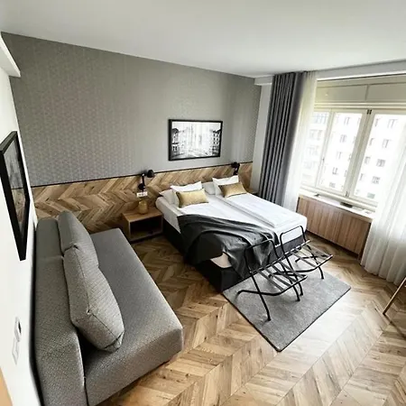 Urban Boutique Center Hotel 4*