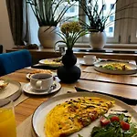 Urban Boutique Center 4*