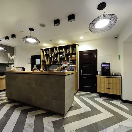 Urban Boutique Center