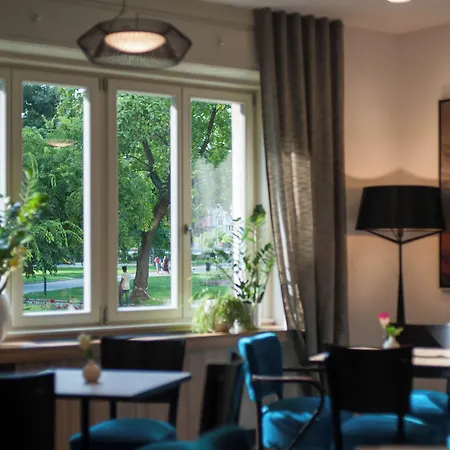 Hotel Urban Boutique Center 4*