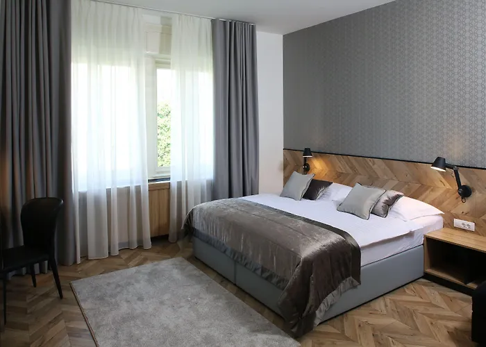 Urban Boutique Center فندق