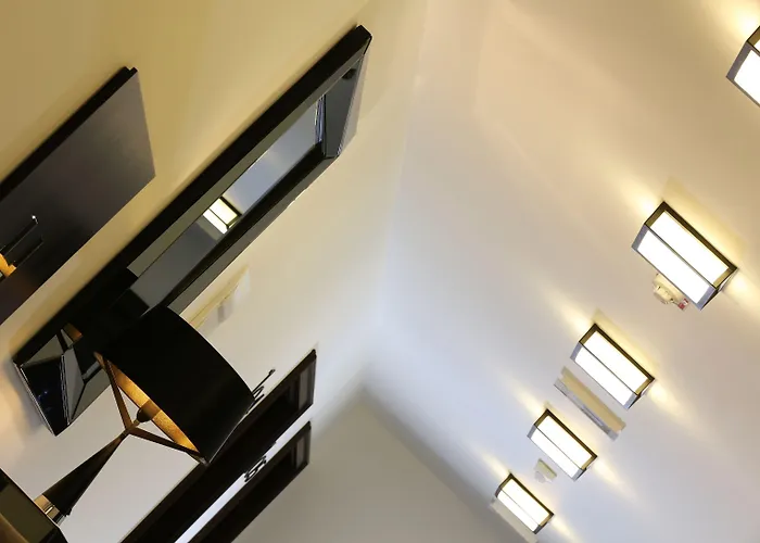 فندق Urban Boutique Center ليوبليانا