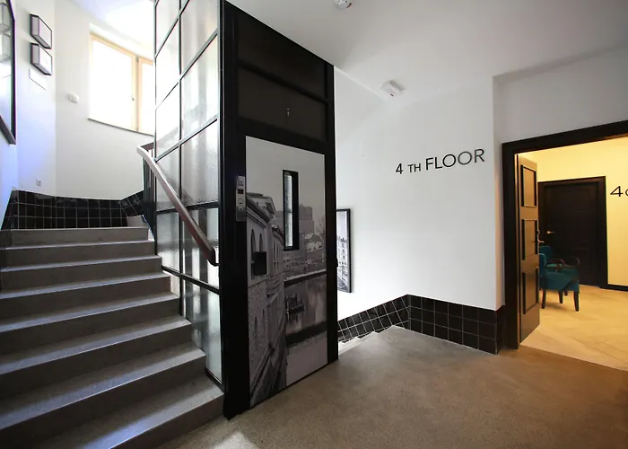 Urban Boutique Center فندق ليوبليانا