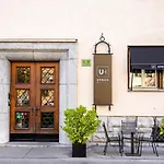 Szálloda Urban Boutique Center